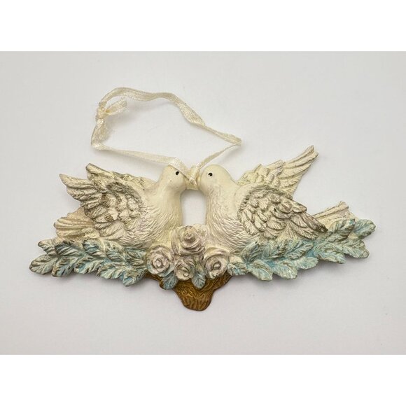 Vintage Kissing Doves Christmas Tree Ornament Roses & Ribbon Love Romance - Picture 6 of 6